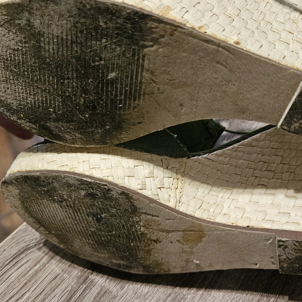 Steve Madden Green Wedge Sandals Size 7 - Picture 6 of 7